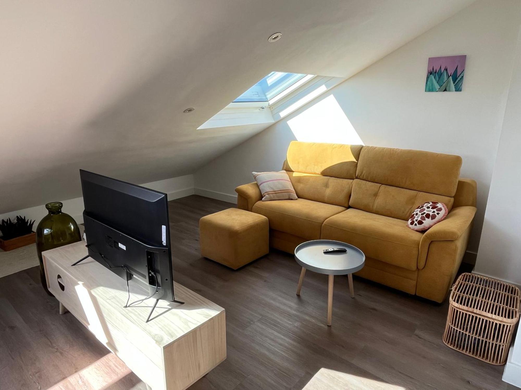 Atico Con Vistas En Raxo Apartment Bagian luar foto